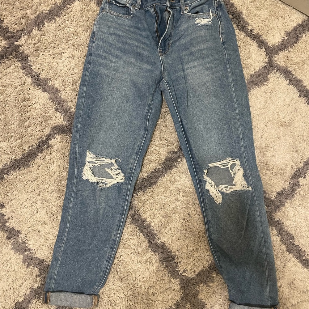 American Eagle Mom Jeans